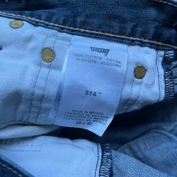 Levi's 514 straight fit jeans with blue fade - W30 L32 - Picture 4 of 6